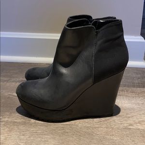 Aldo black boot platform wedge